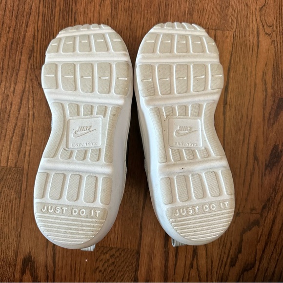 Grey Nike Athletic Shoes - Picture 3 of 4